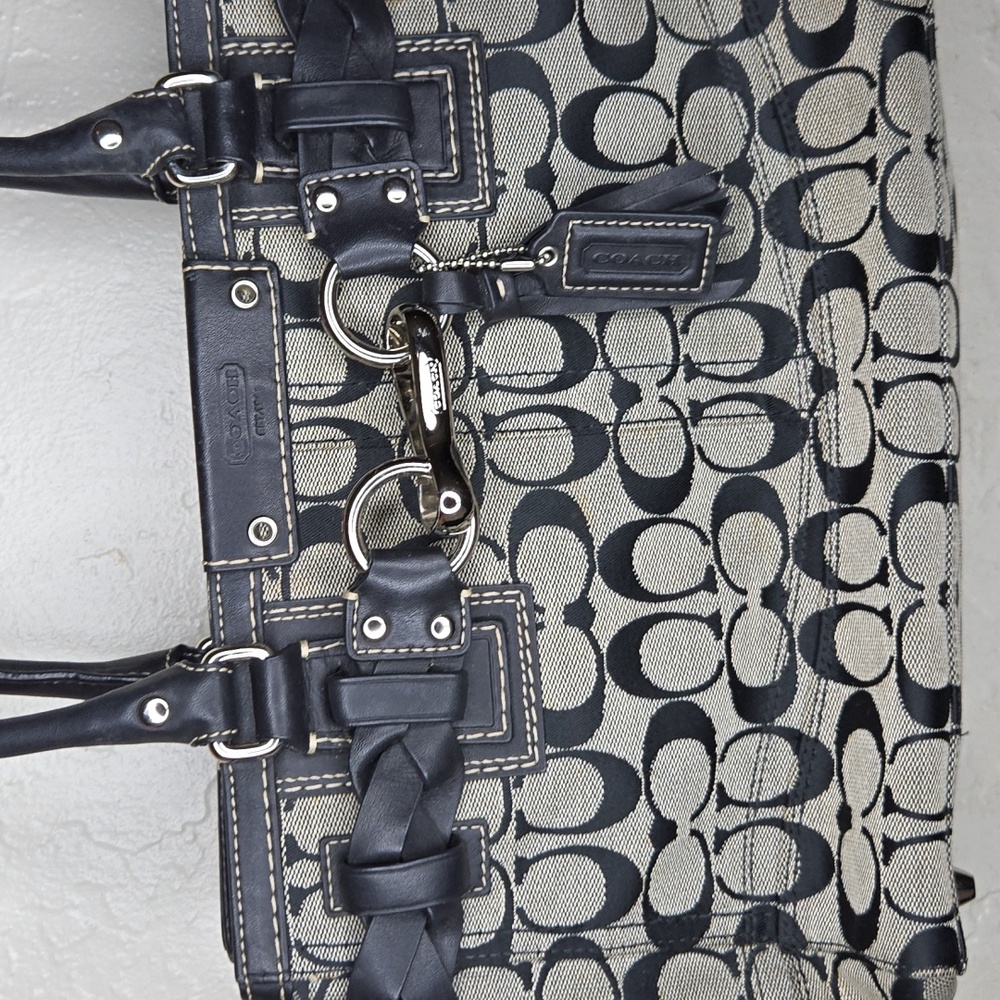 Coach Black and Cream Signature Shoulder Bag